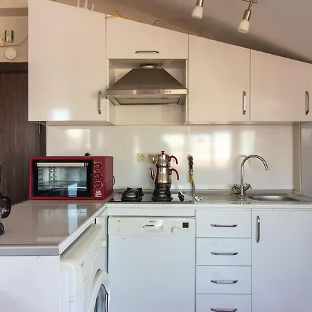 Charming 2br Panoramic Views Penthouse In Maltepe Апартаменты *