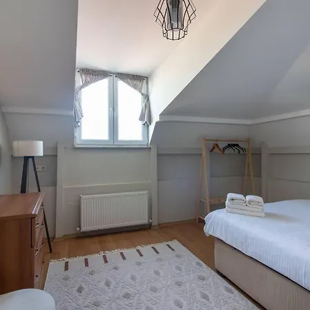 Lejlighed Charming 2br Panoramic Views Penthouse In Maltepe *